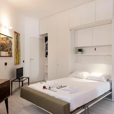 Bnbutler - Oxilia, 13 - Nel Vibrante Quartiere Nolo Apartamento